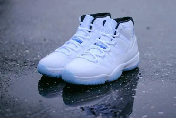 Air Jordan 11 Retro Columbia