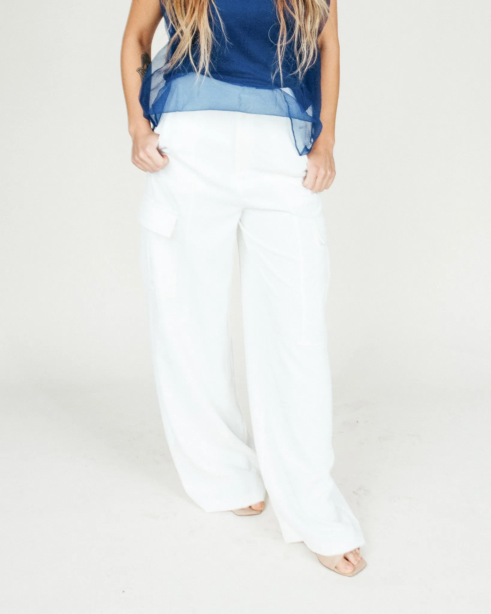 Carefree Cargo Wide-Leg Pants