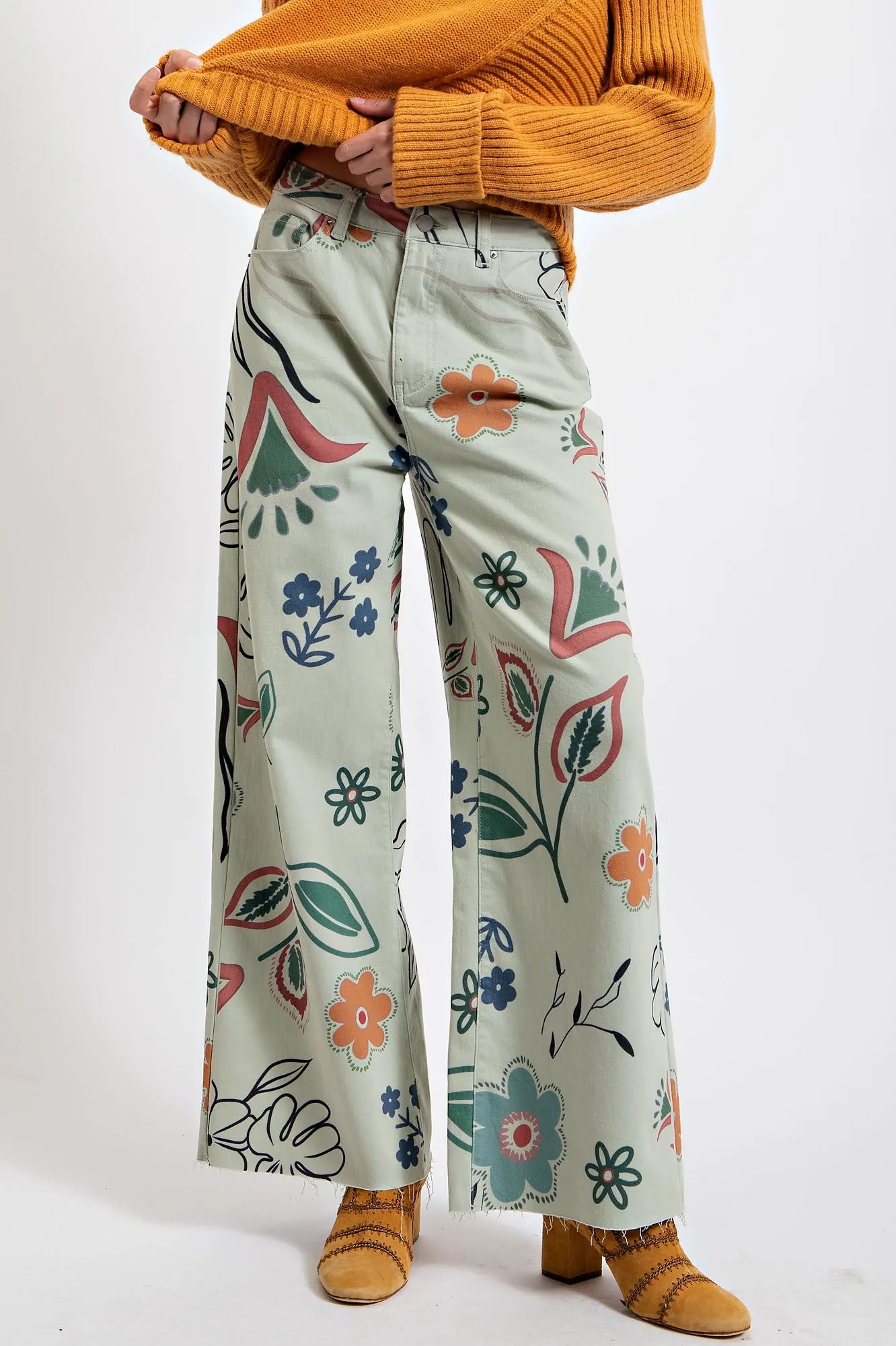 Chic Washed Twill Wide-Leg Pants with Stylish Easel Print