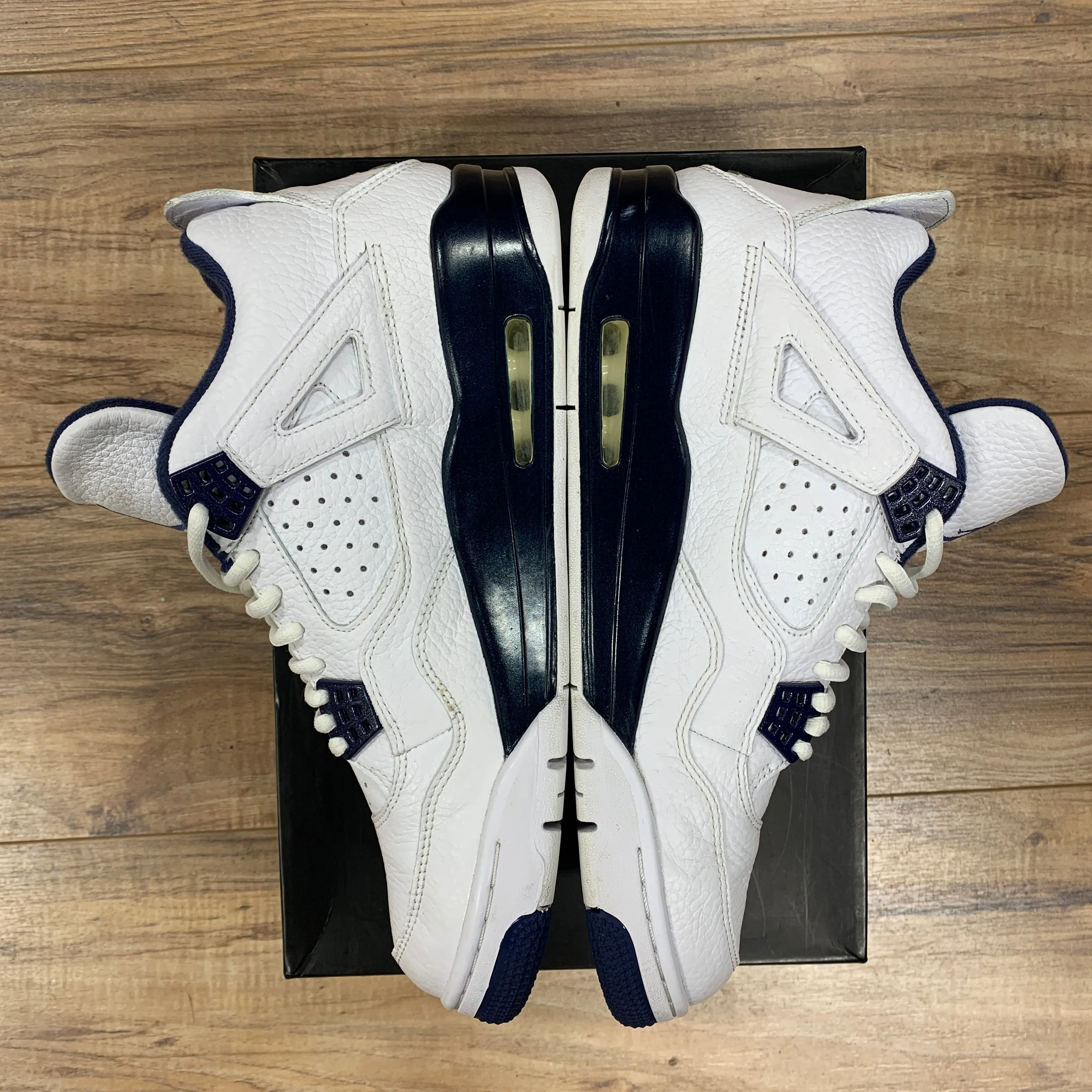 Jordan 4 'Columbia' Size 10.5