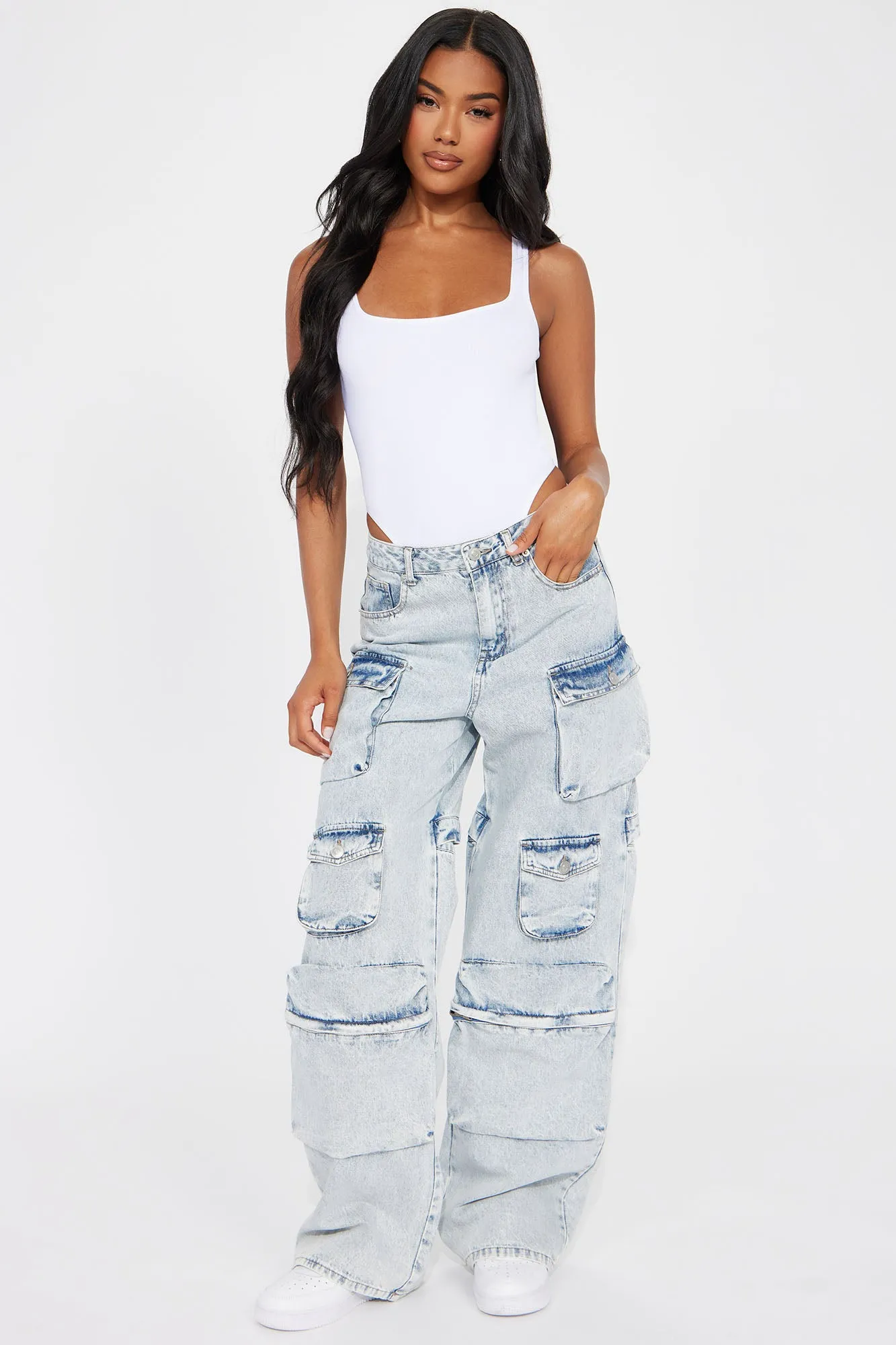 Making Bold Moves Cut Out Baggy Cargo Jeans - Acid Wash