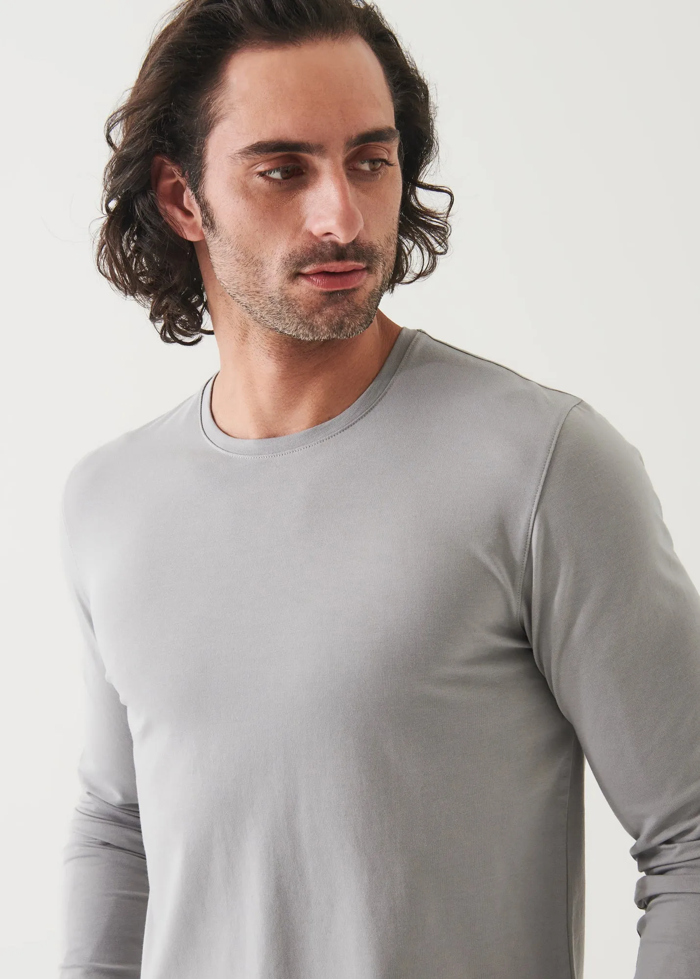 PIMA COTTON STRETCH LONG SLEEVE T-SHIRT