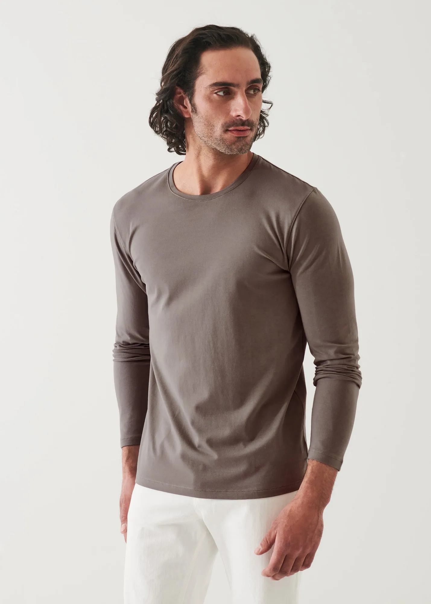 PIMA COTTON STRETCH LONG SLEEVE T-SHIRT