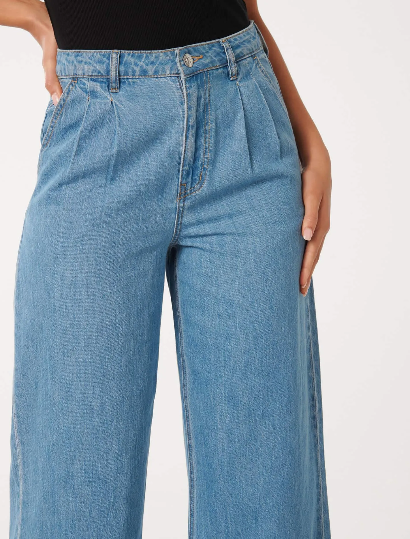 Pippa Wide Leg Jeans