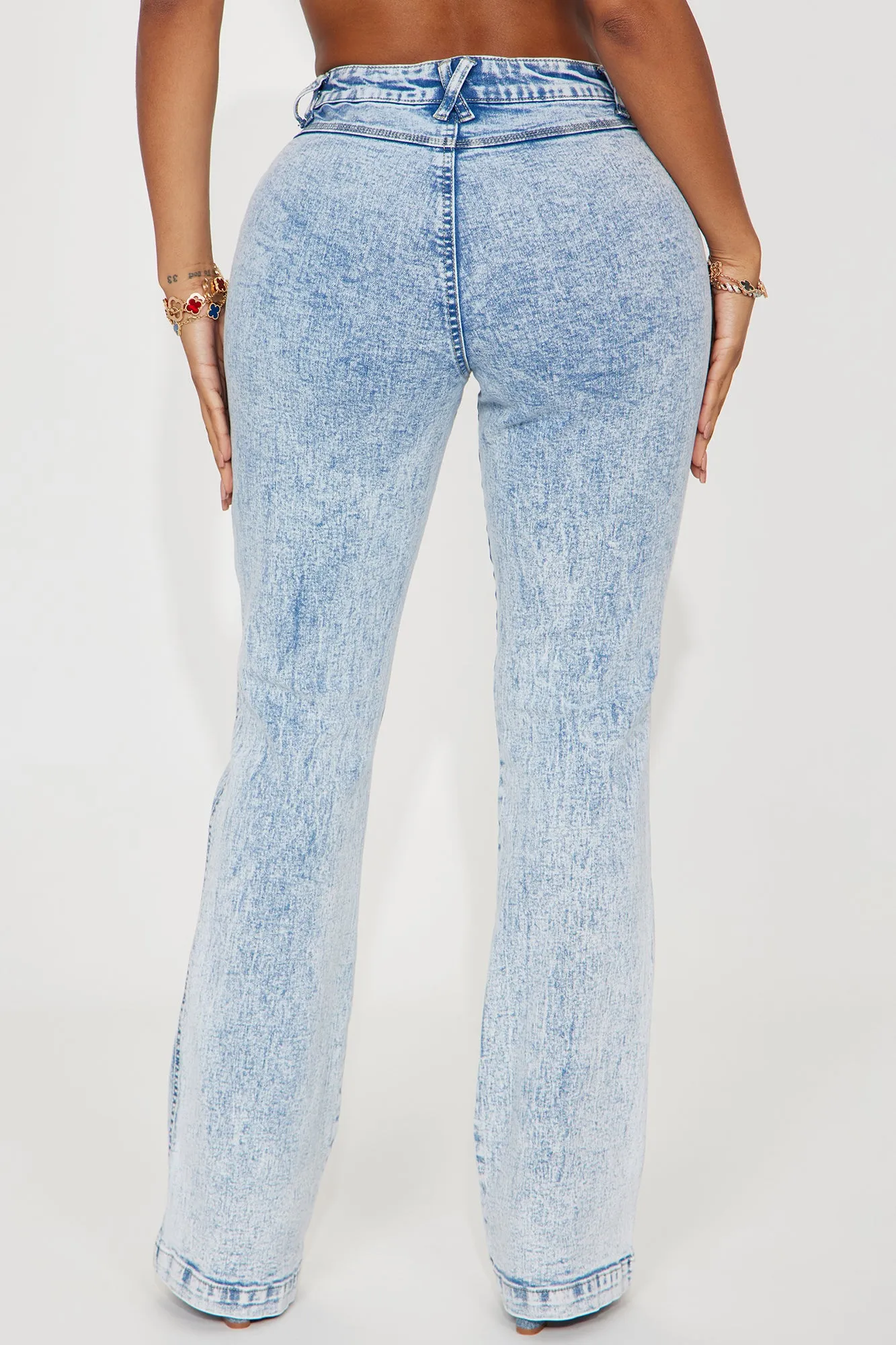 Play Your Roll Bootcut Jeans - Light Wash