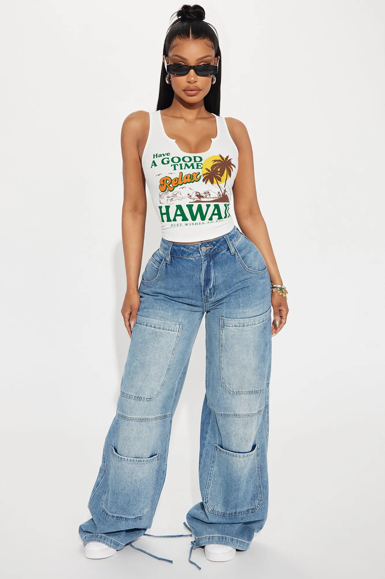 Ruling It Out Baggy Cargo Jeans - Medium Wash