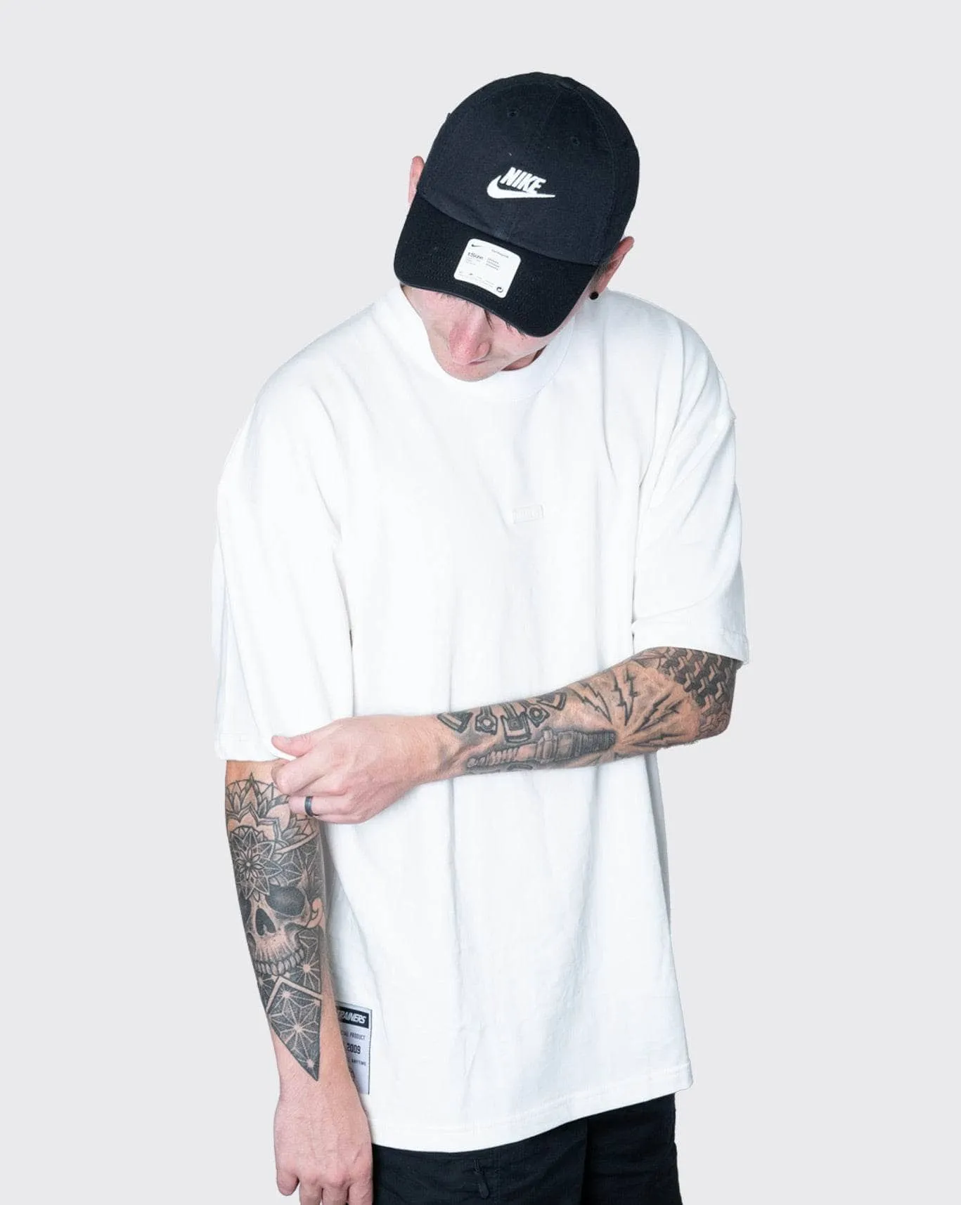 trainers v2 premium oversized tee