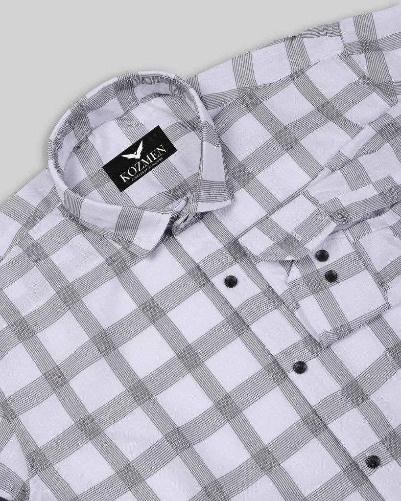 White Color Cotton Casual Check Shirt For Men